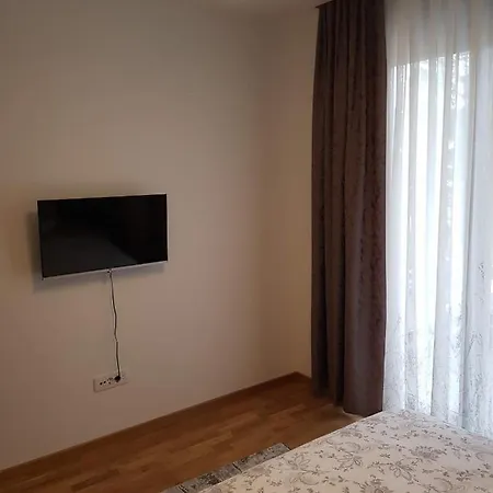 Fenix アパート ズラティボール